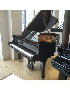 Steinway&Sons M